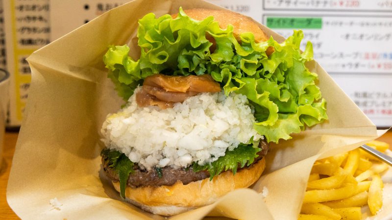 ハラカラ。で食べた梅おろしそバーガー