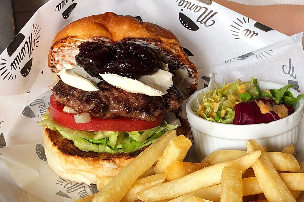 Burger Mania広尾店のチェリーバーガー