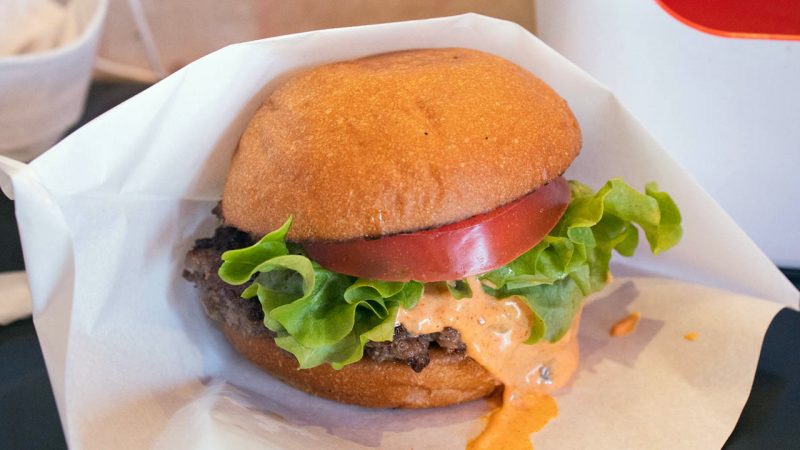 HENRY'S BURGER代官山店のAコンボ