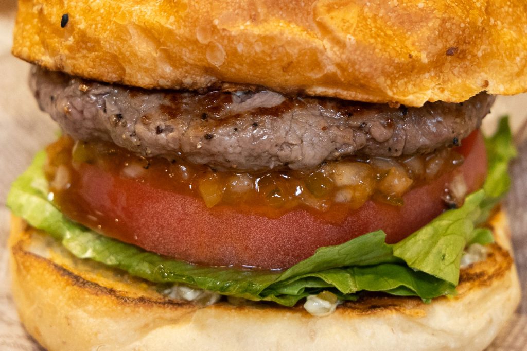Jack37Burgerのバリネスバーガーを寄りで